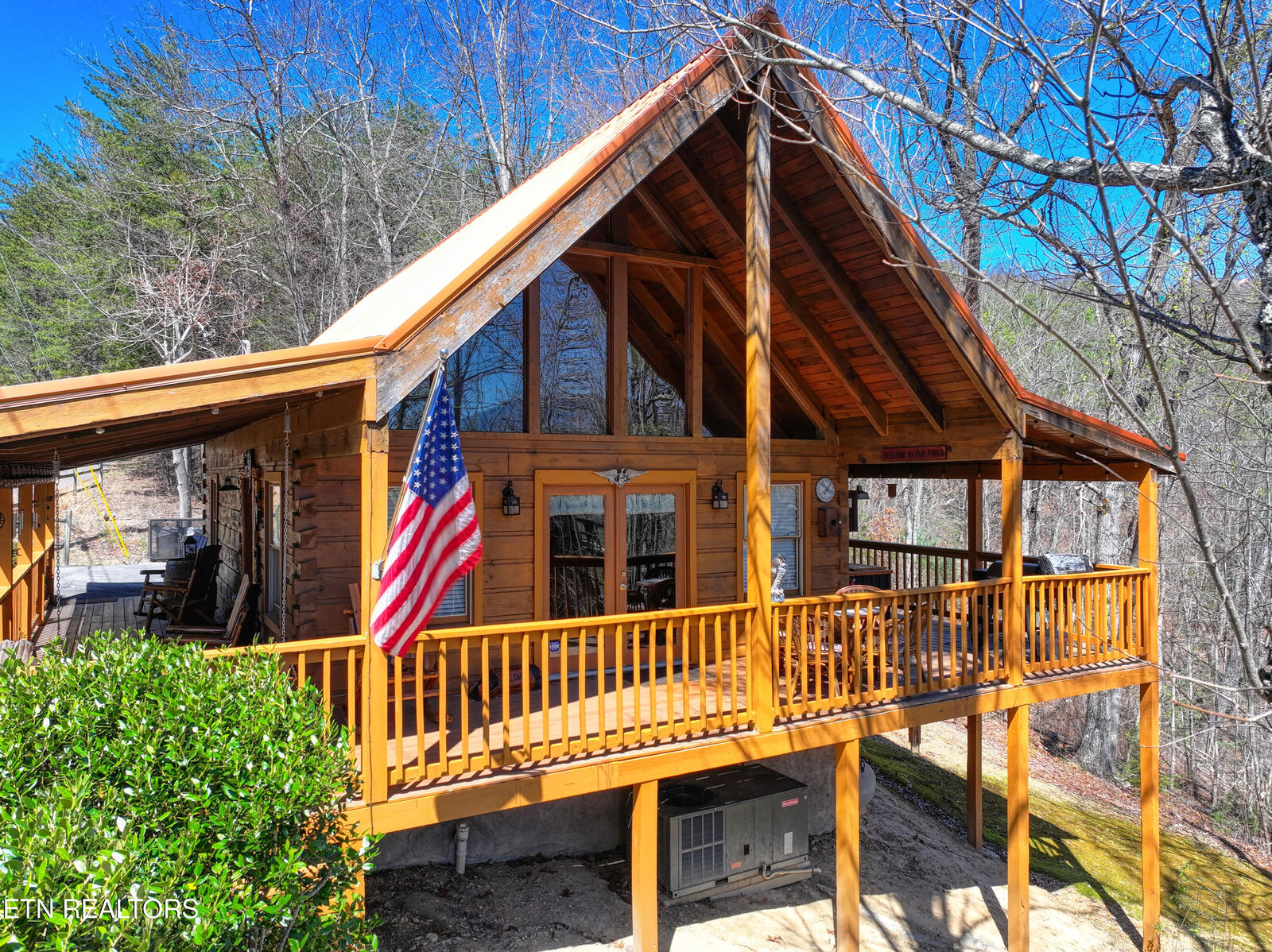 Property Photo:  2621 Raccoon Hollow Way  TN 37862 