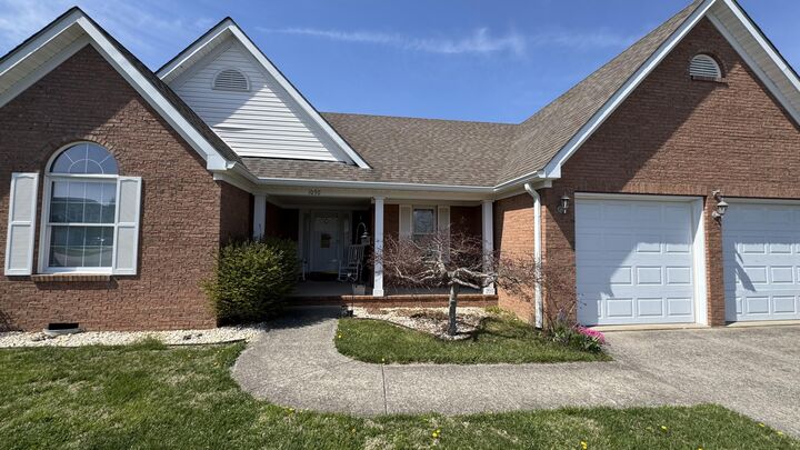 Property Photo: 1050 Burnell Drive KY 40403