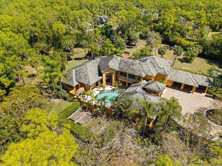 Property Photo: 5237 Mahogany Ridge Drive FL 34119