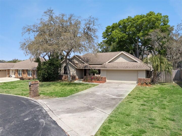 Property Photo: 449 Wekiva Cove Road FL 32779