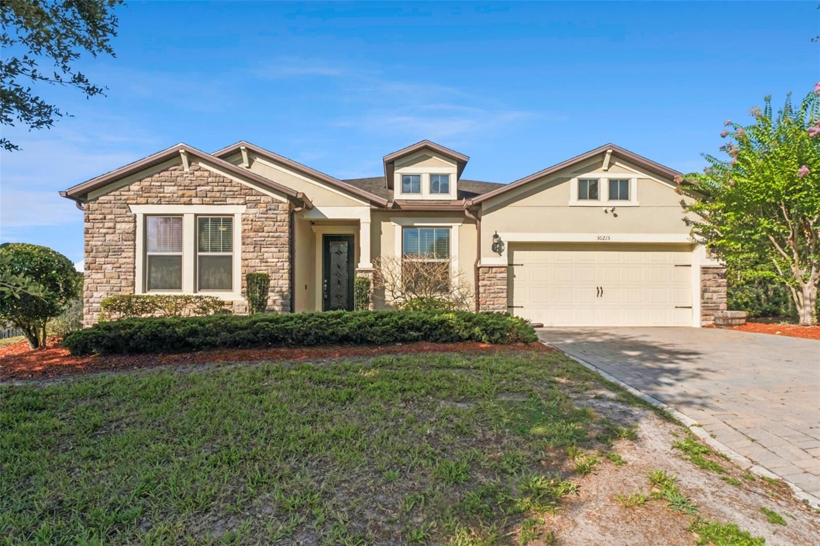 Property Photo:  30215 Bretton Loop  FL 32757 
