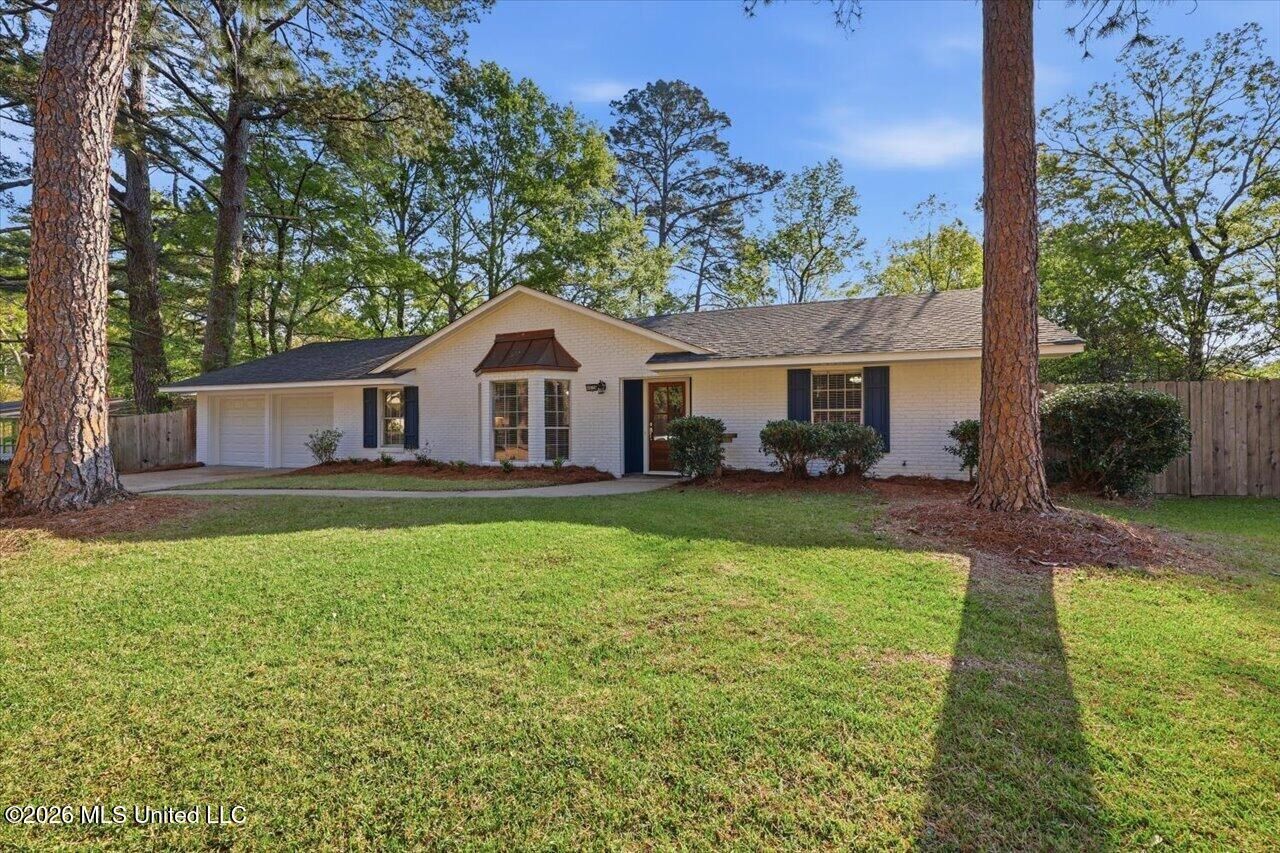 Property Photo:  4626 Hazelwood Drive  MS 39211 