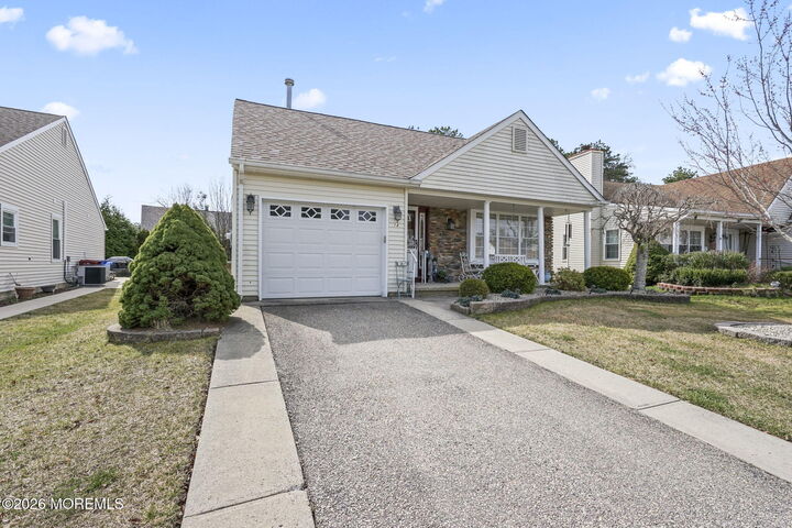 Property Photo:  14 Kendal Drive  NJ 08757 