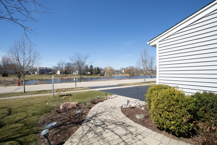 Property Photo: 64 E Harbor Drive IL 60047