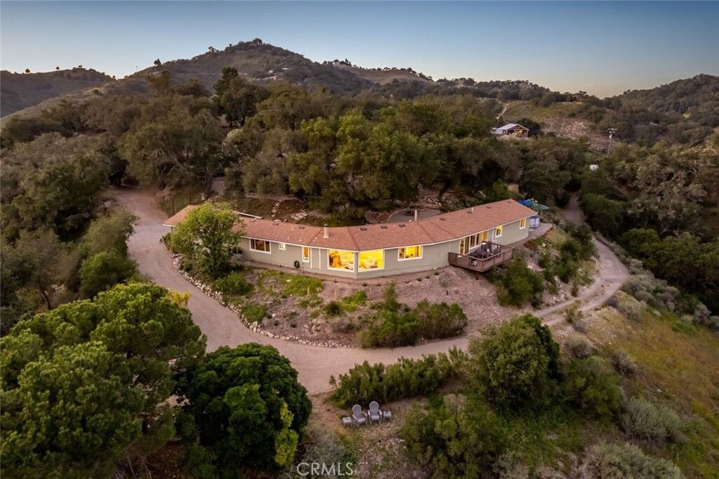 Property Photo:  9954 Wildflower Road  CA 93454 