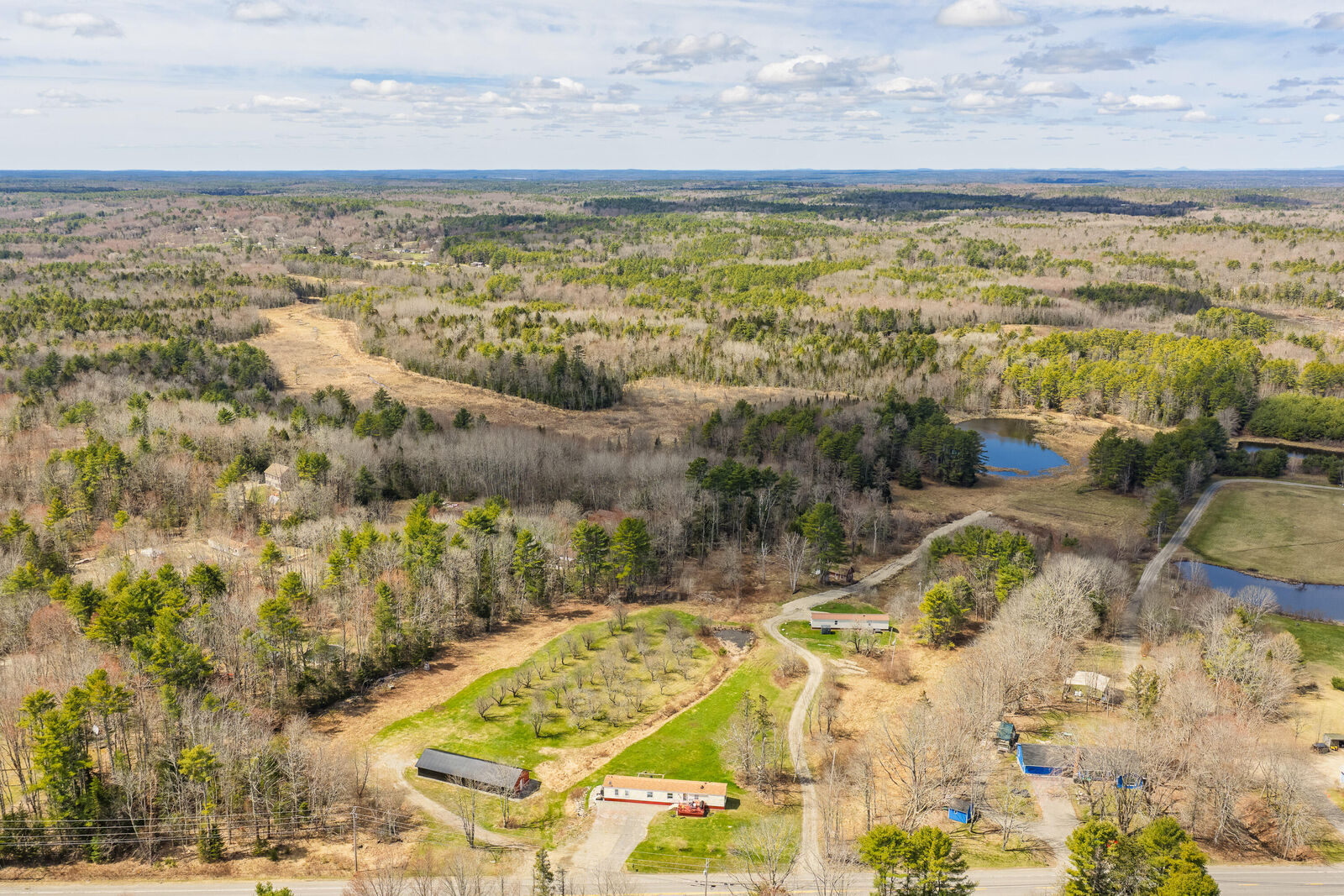 Property Photo:  704 Gardiner Road  ME 04578 