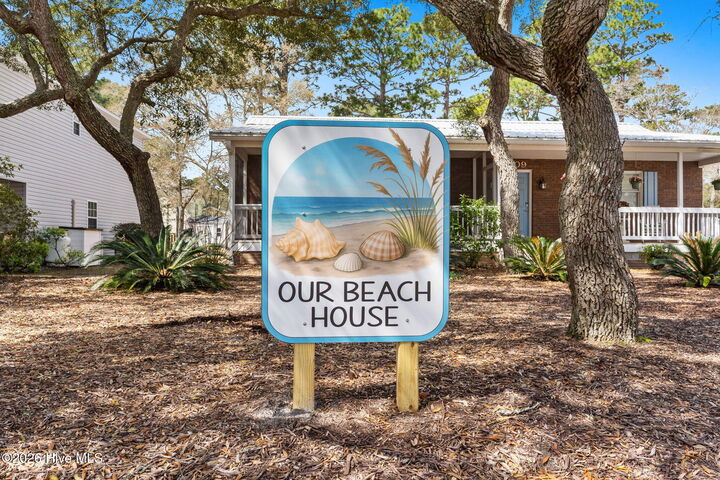 Property Photo:  309 NE 41st Street  NC 28465 