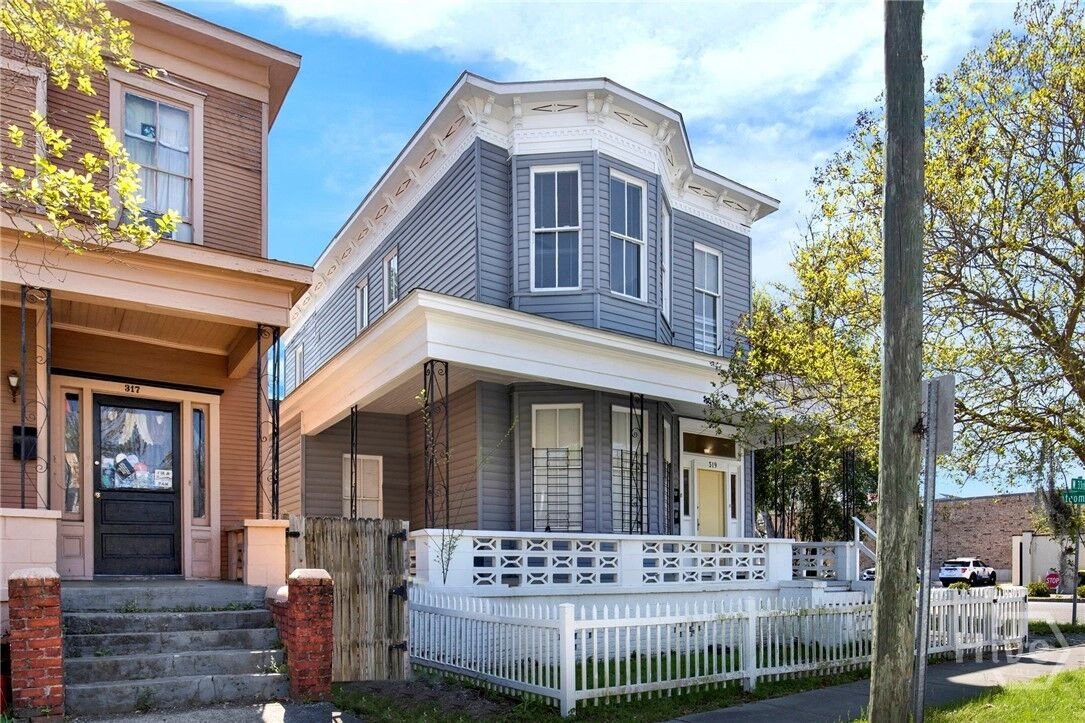 Property Photo: 319 W 33rd Street GA 31401