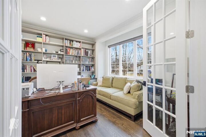 Property Photo: 8 Ranch Lane NJ 07624