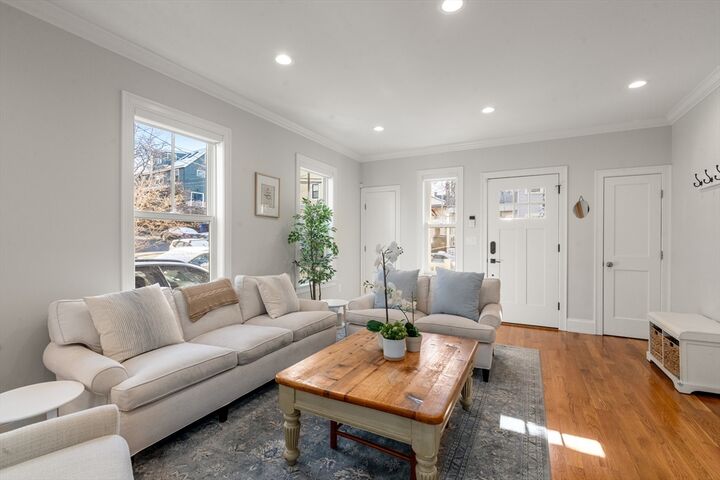 Property Photo:  26 Chandler Street 26  MA 02144 