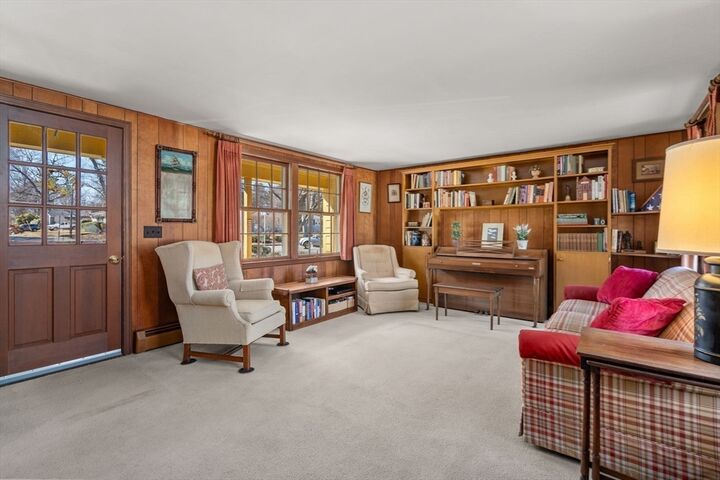 Property Photo:  107 Lockland Ave  MA 01701 