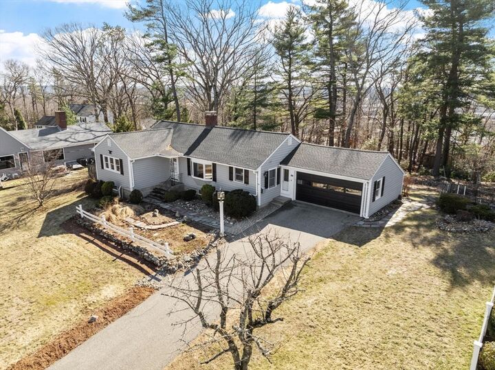 Property Photo:  26 Lothrop Road  MA 01867 