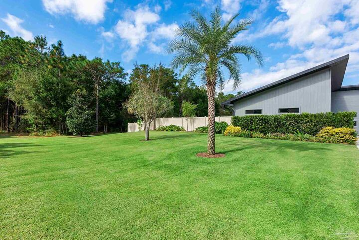 Property Photo:  2693 Holley Club Dr  FL 32566 