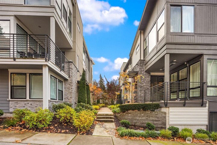 Property Photo:  7829 NE 121st Lane A  WA 98034 