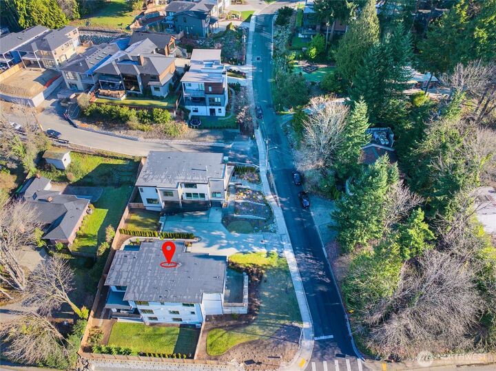 Property Photo: 10204 NE 43rd Street WA 98033