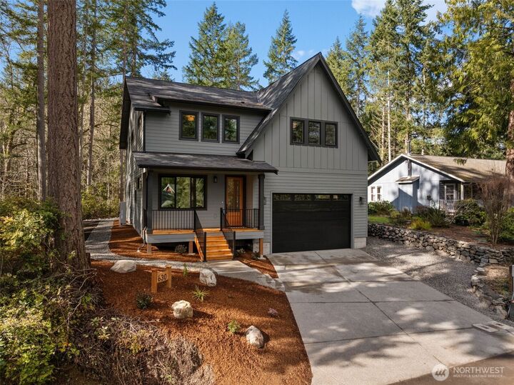 Property Photo:  630  8th Avenue  WA 98333 