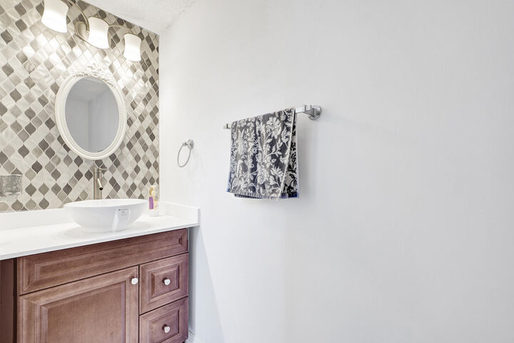 Property Photo:  873 Stanton Drive  FL 33326 