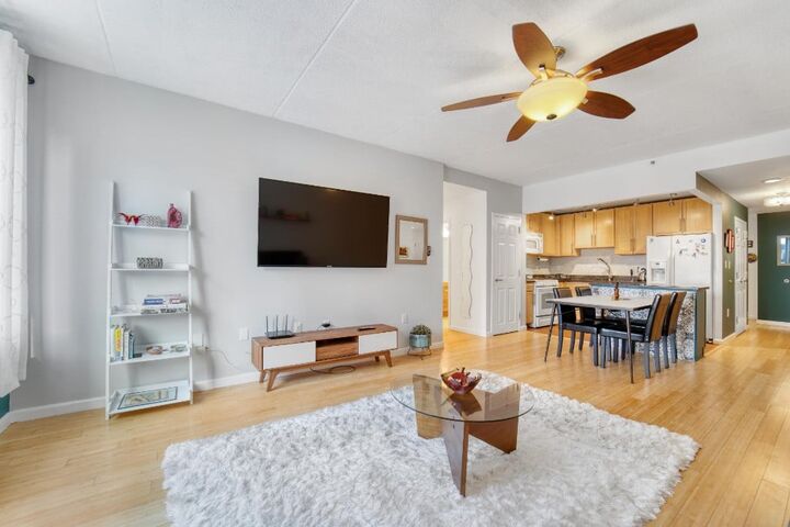 Property Photo:  837 Washington Avenue 5L  NY 10451 