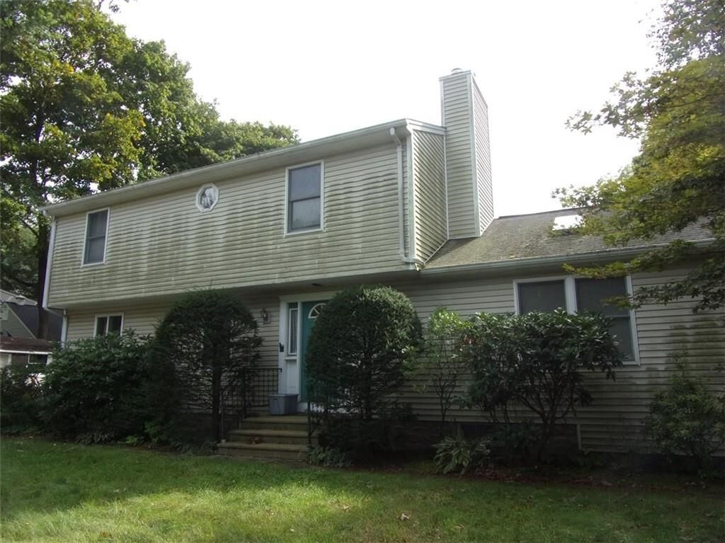 Property Photo:  90 Walnut Road  RI 02806 