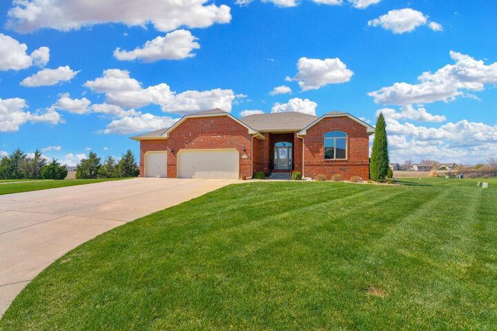 Property Photo:  2153 S Sierra Hills Cir  KS 67230 