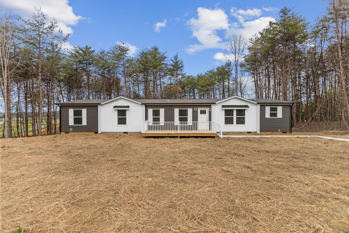 Property Photo:  569 County Road 784A  TN 37331 