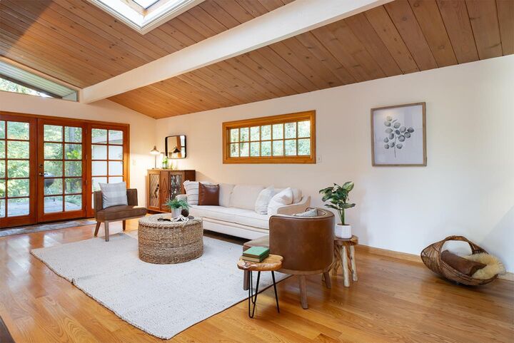 Property Photo:  951 Jenny Way  CA 95018 