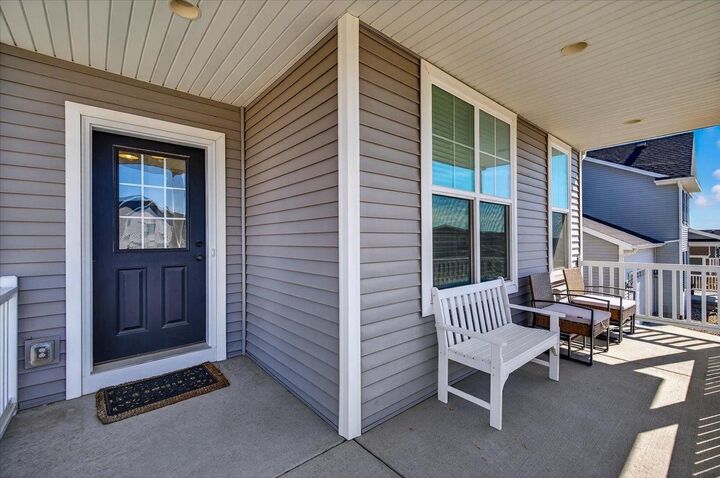 Property Photo:  523 Tawny Elm Parkway  WI 53593 