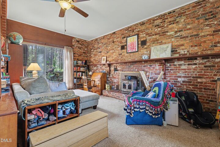 Property Photo:  325 Meredith Street  NC 27606 