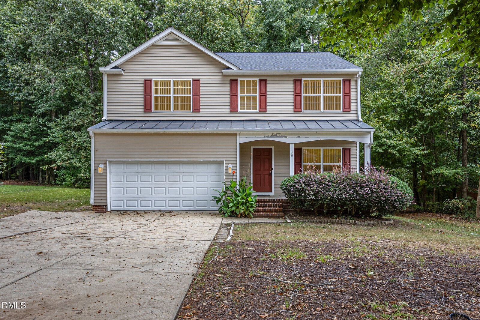Property Photo:  170 River Hills Drive  NC 27527 
