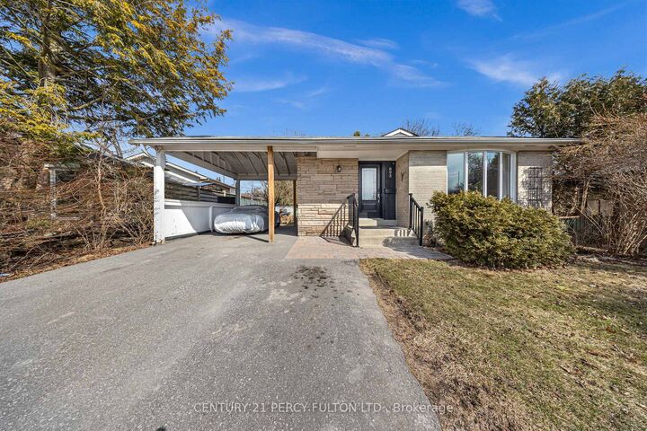 Property Photo:  893 Douglas Avenue  ON L1W 1N7 