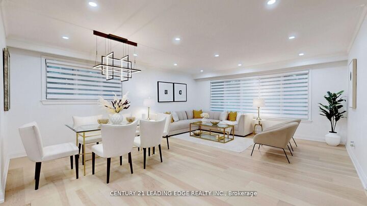 Property Photo: 3070 O'Hagan Drive ON L5C 2C5