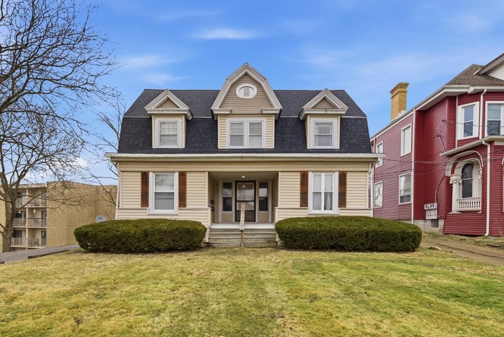 Property Photo: 707 Center Street OH 44805