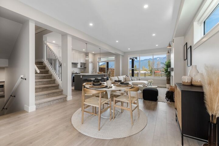 Property Photo: 44720 Willowstream Road BC V2R 6G7