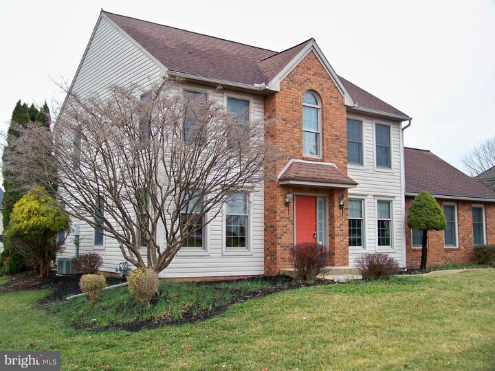 Property Photo: 339 Portland Place PA 17543