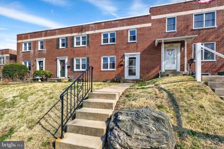 Property Photo:  1218 Fremont Street  PA 17603 