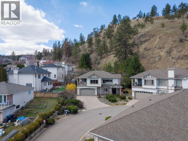 Property Photo: 550 Glenmeadows Road 100 BC V1V 1X3