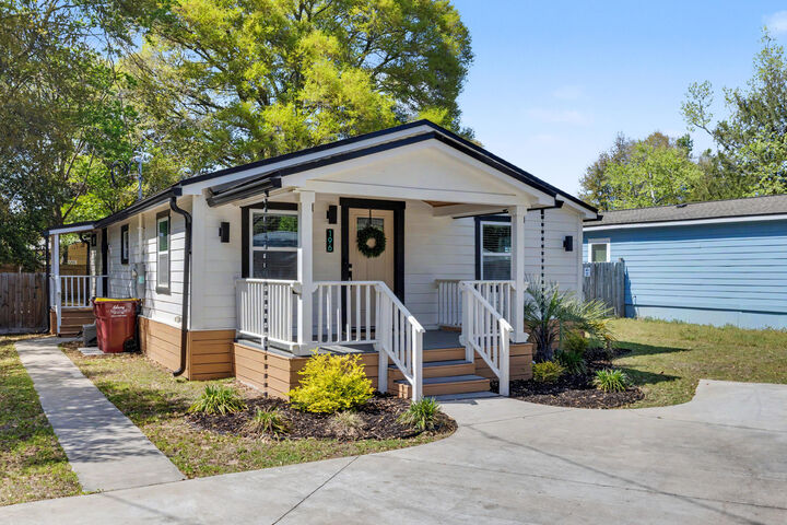 Property Photo:  196 Mc Arthur Street  FL 32539 