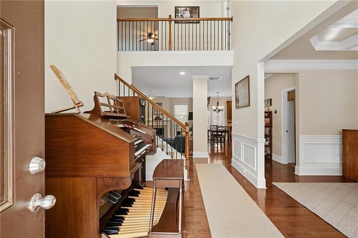 Property Photo:  142 Manor Lane  GA 30188 