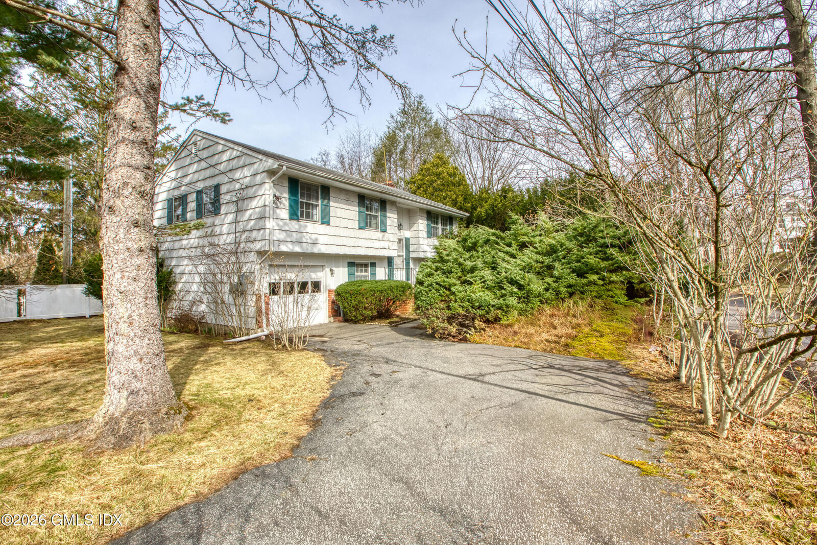 Property Photo: 9 Stuart Drive CT 06870