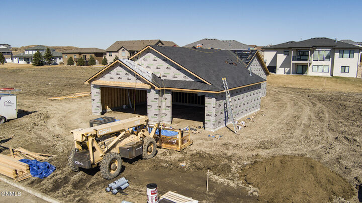 Property Photo: 4420 Marsh Hawk Drive ND 58503