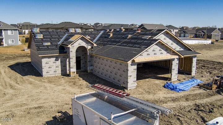 Property Photo:  4420 Marsh Hawk Drive  ND 58503 