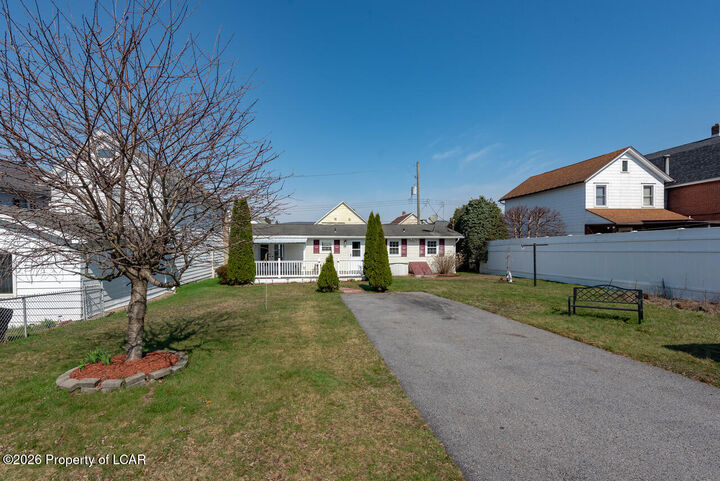 Property Photo:  319 E Grand Street  PA 18634 