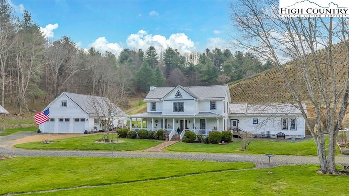 Property Photo:  369 Spencer Branch Road  NC 28643 