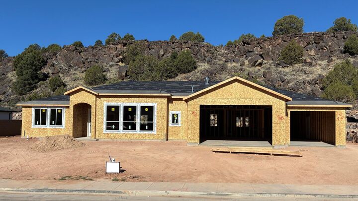 Property Photo:  2258 S Canyon Cir  UT 84720 
