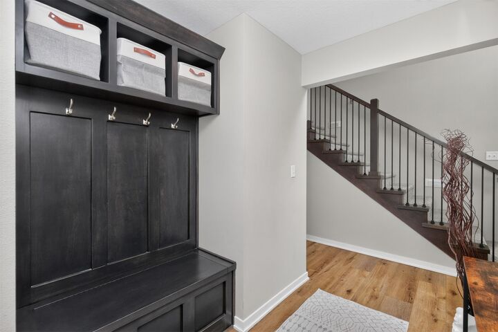 Property Photo:  410 Westwood Drive  IA 50124 