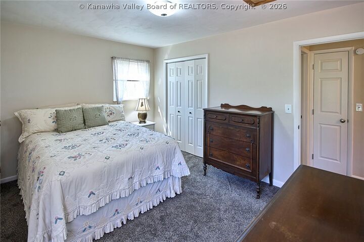 Property Photo: 287 Oakmont Drive WV 25159