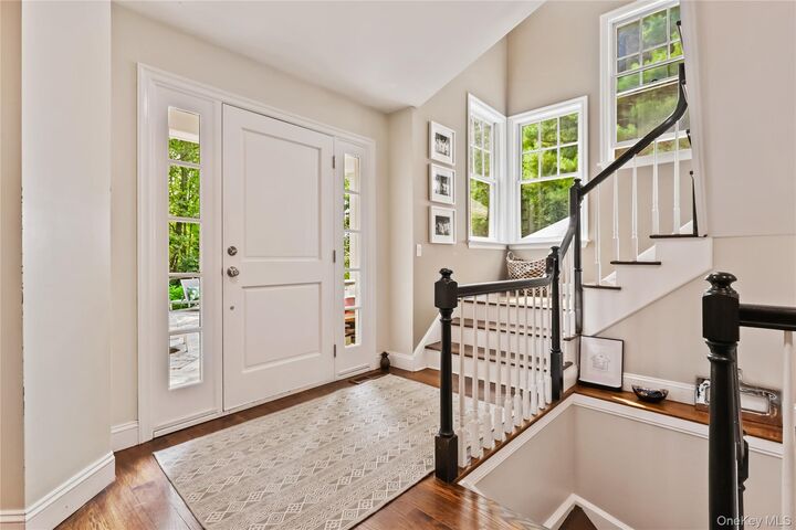 Property Photo:  400 Cyrus Field Road  NY 10533 