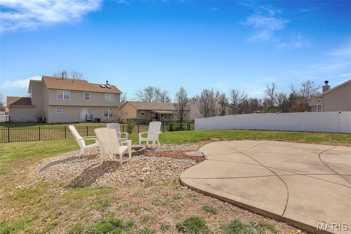 Property Photo:  22 Colonial Creek Court  MO 63385 