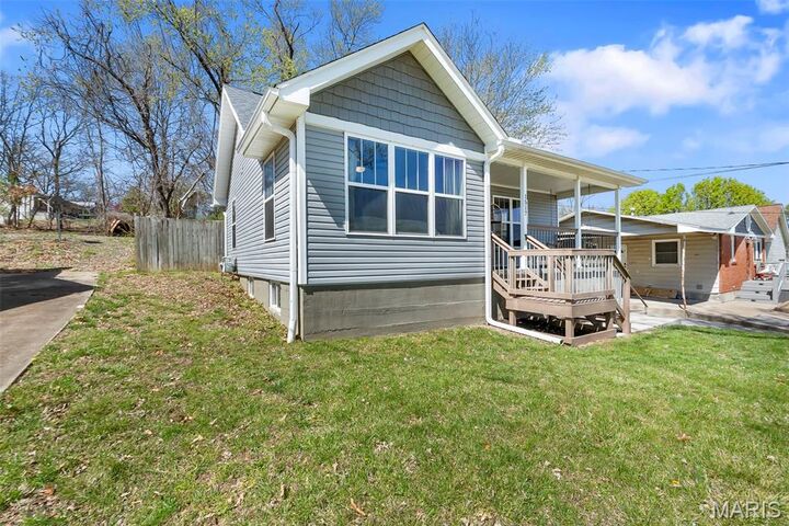 Property Photo:  1517 N West End Boulevard  MO 63701 