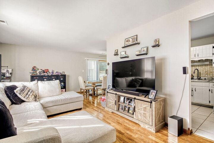 Property Photo:  8475 162nd Place 1  IL 60487 